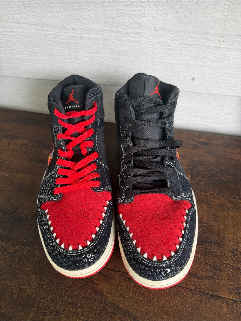Nike Air Jordan 1 Mid “Siempre” Familia Sneakers - Picture 2 of 7